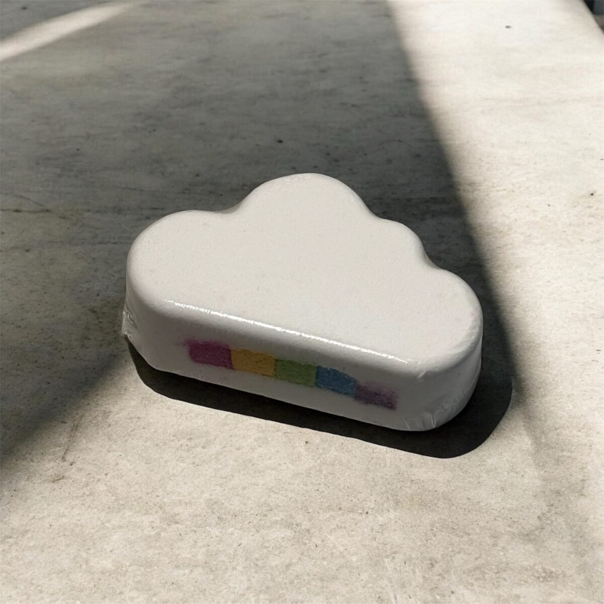 Cloud bathbomb - Image 2